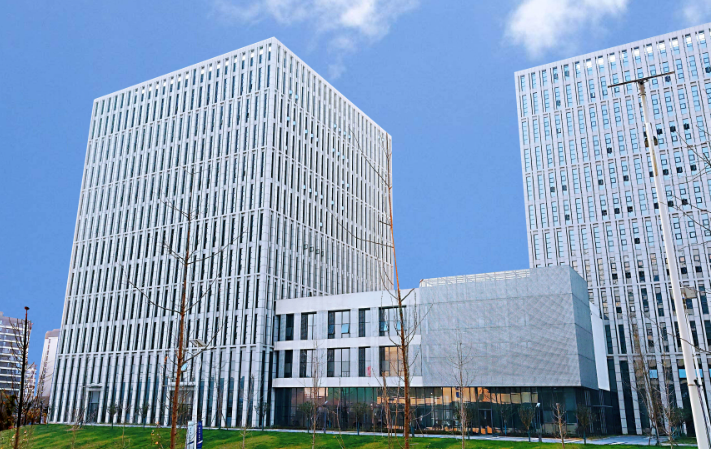 河南赢牌智能装备建材生产设备核心型号参数对比分析